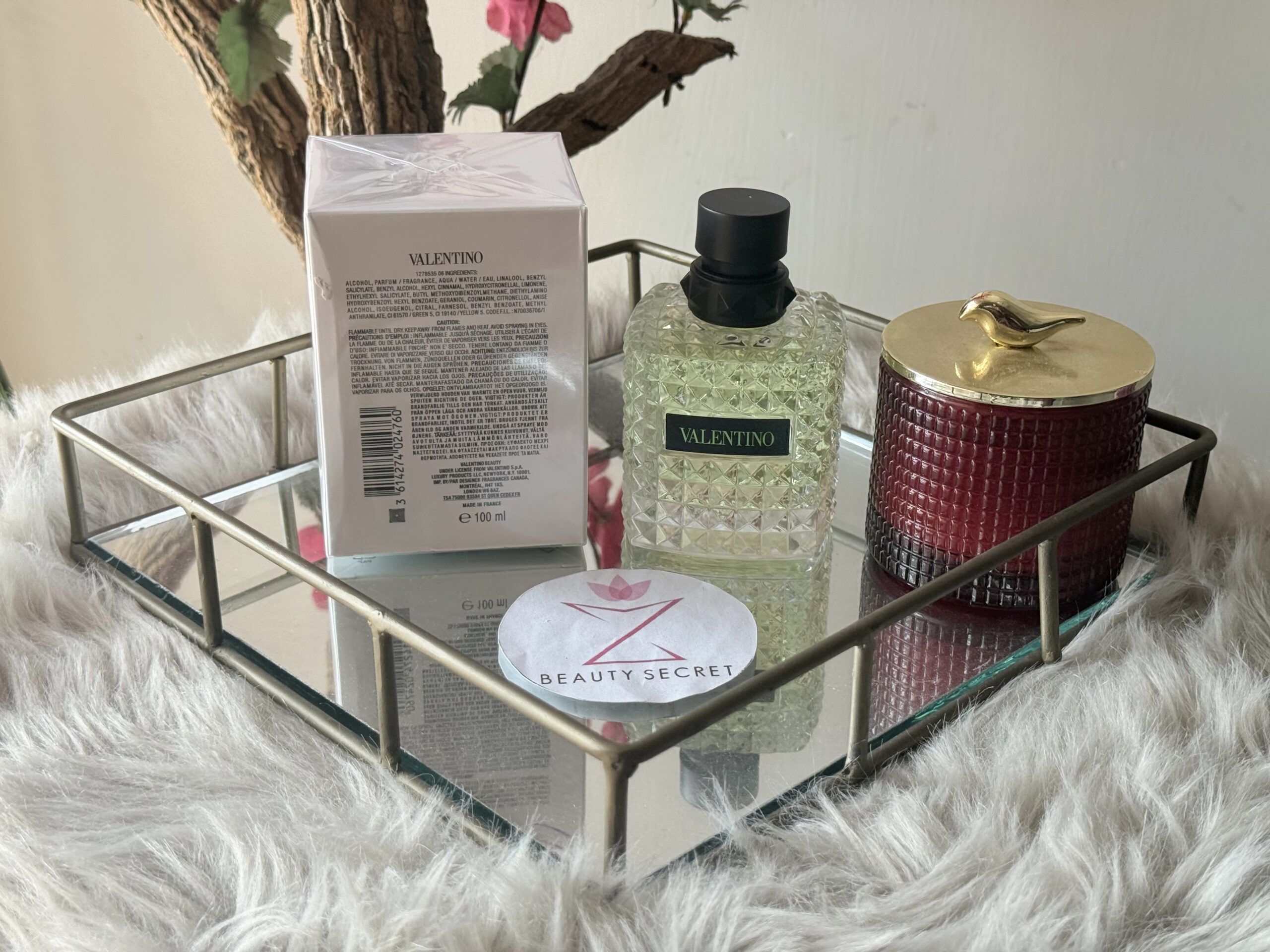 Valentino-Donna-Born-in-Roma-Green-Stravaganza-beautysecret-1