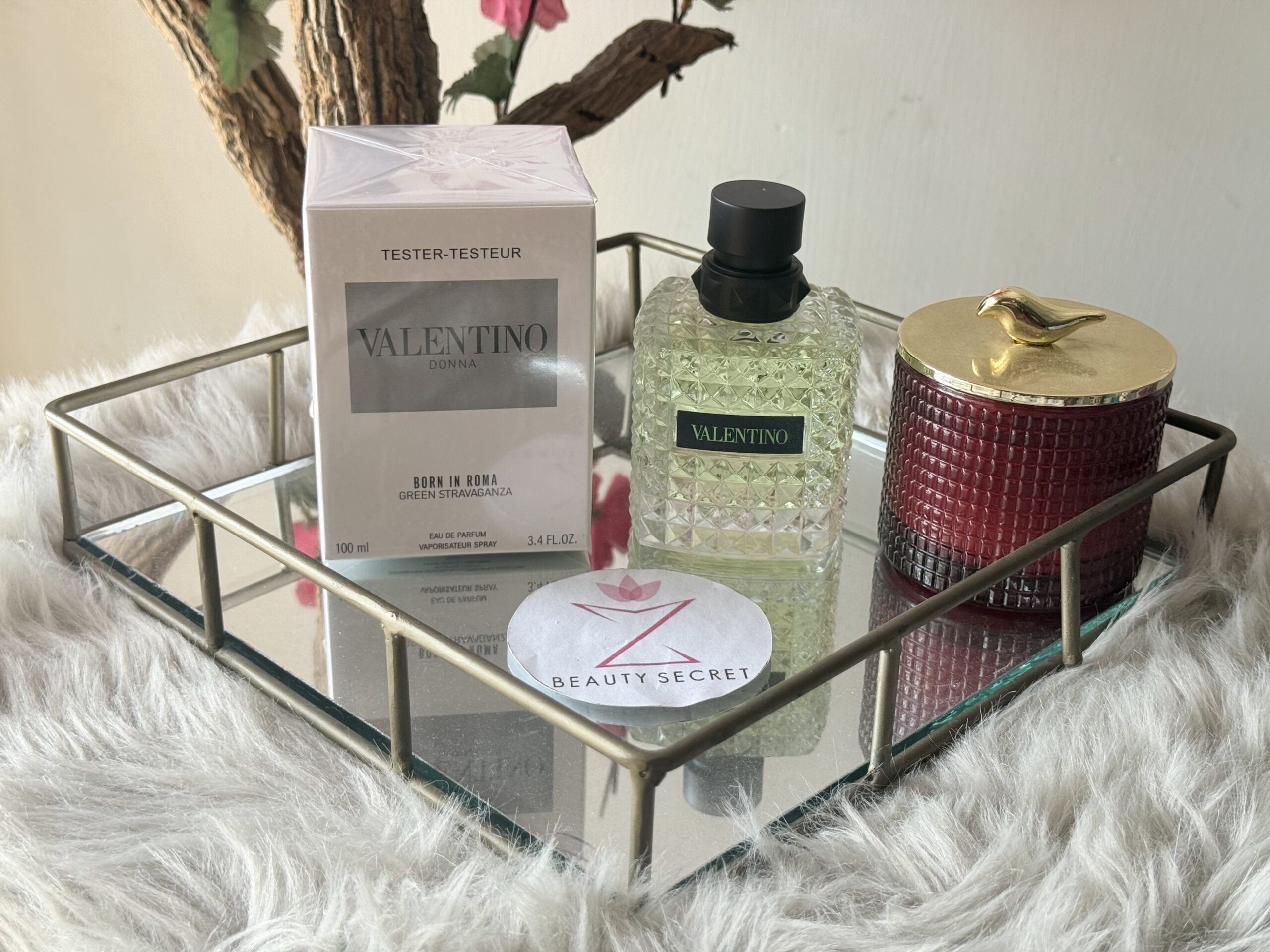 Valentino-Donna-Born-in-Roma-Green-Stravaganza-beautysecret