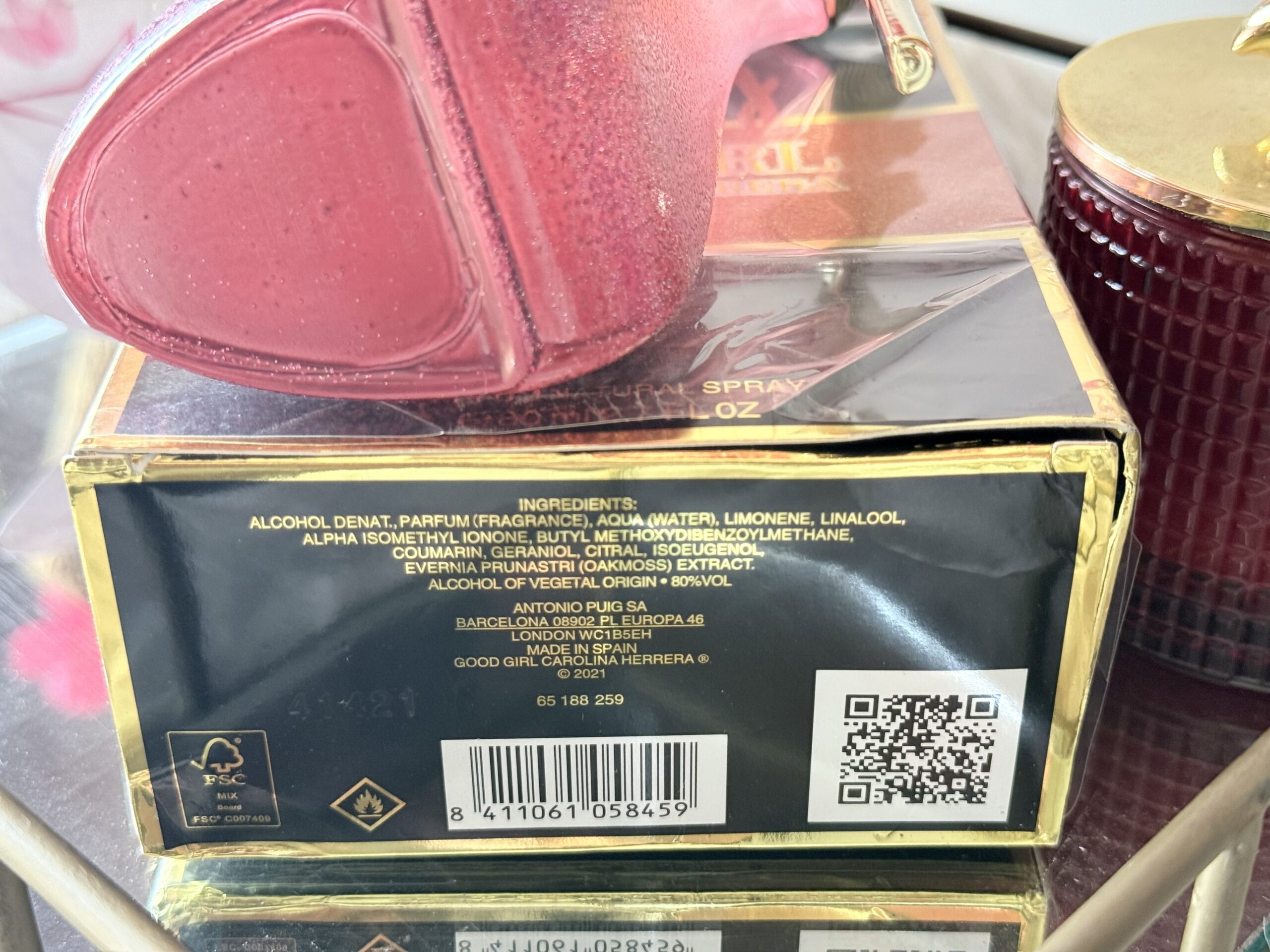 carolina-herrera-very-good-girl-glam-beautysecret-1