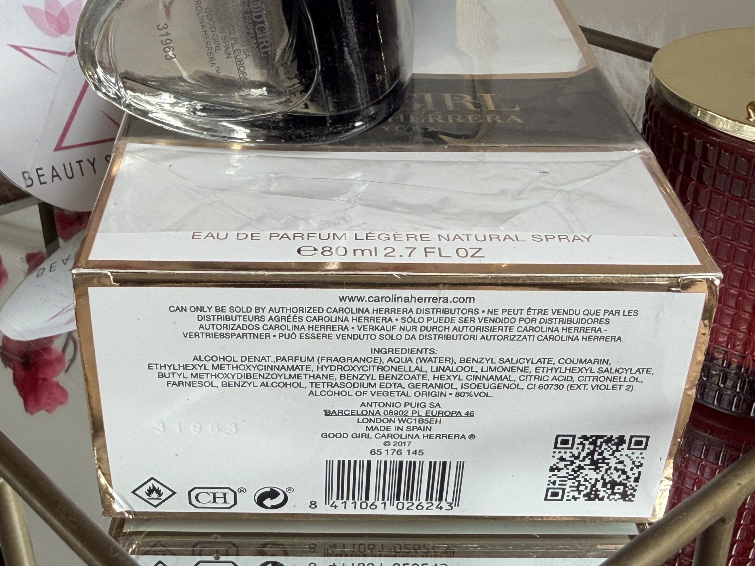 carolina-herrera-good-girl-legere-beautysecret-1.jpeg Carolina Herrera Good Girl Légère
